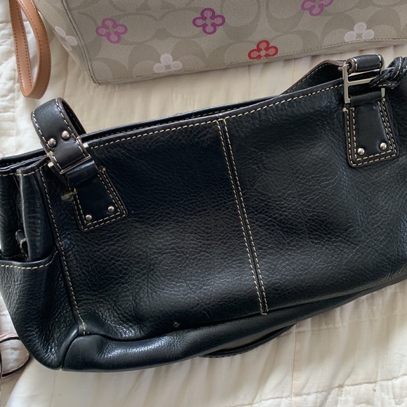 Purses - Picture 5 of 6